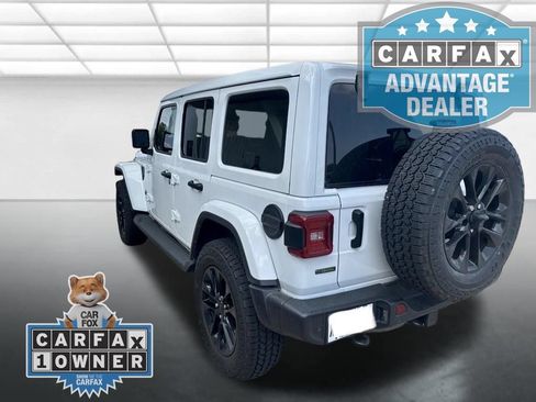 Used 2021 Jeep Wrangler Unlimited Sahara AWD/4WD image 4