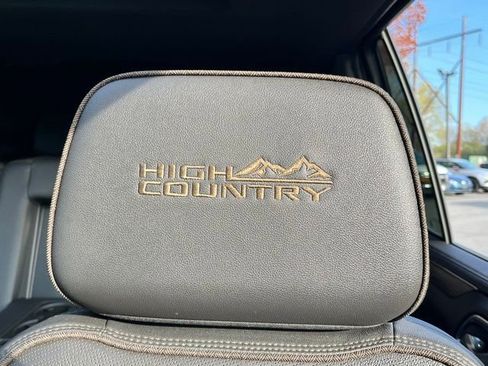Used 2023 Chevrolet Tahoe High Country w/ Advanced Technology Package AWD/4WD image 19