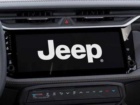 New 2026 Jeep Cherokee Overland w/ Trailer Tow Group AWD/4WD image 18