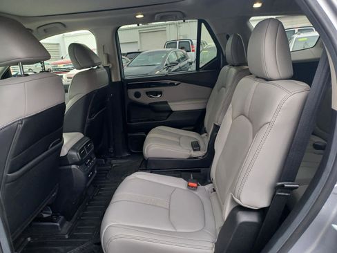 Used 2023 Honda Pilot Touring image 24
