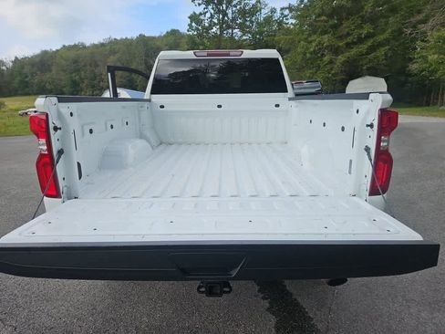Used 2020 Chevrolet Silverado 2500 Custom w/ Custom Value Package AWD/4WD image 21