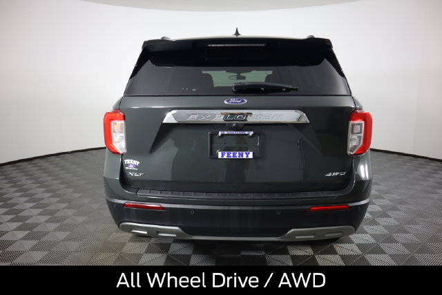 Certified 2024 Ford Explorer XLT w/ Equipment Group 202A AWD/4WD image 5
