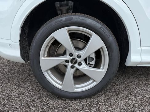 New 2025 Audi Q5 Premium Plus image 14