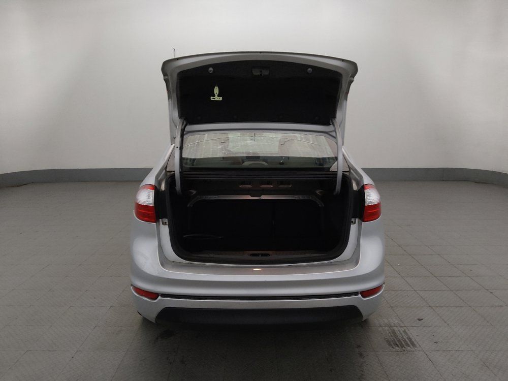 Used 2018 Ford Fiesta SE w/ Cold Weather Package FWD image 29