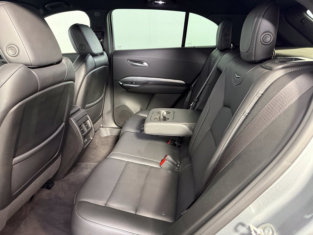 Used 2024 Cadillac XT4 Premium Luxury AWD/4WD image 17
