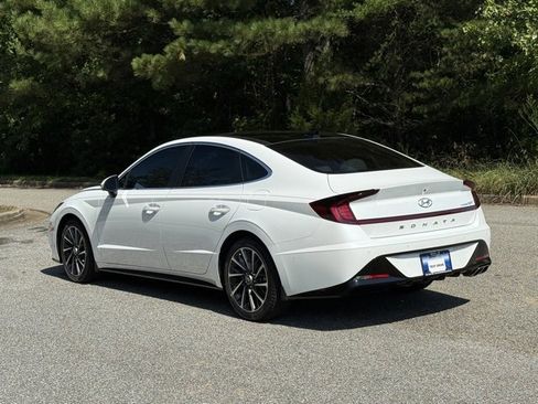 Used 2022 Hyundai Sonata Limited image 3
