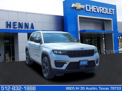 Used 2024 Jeep Grand Cherokee Limited w/ Black Appearance Package