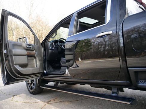 Used 2021 GMC Sierra 2500 Denali w/ Denali Ultimate Package image 27