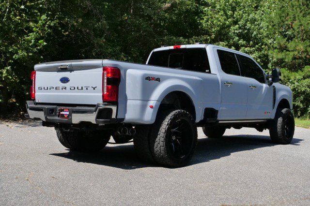 Used 2024 Ford F350 Lariat w/ Lariat Ultimate Package AWD/4WD image 9
