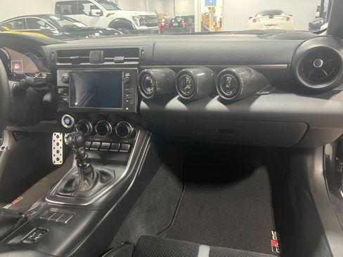 Used 2023 Toyota GR86 Premium image 33