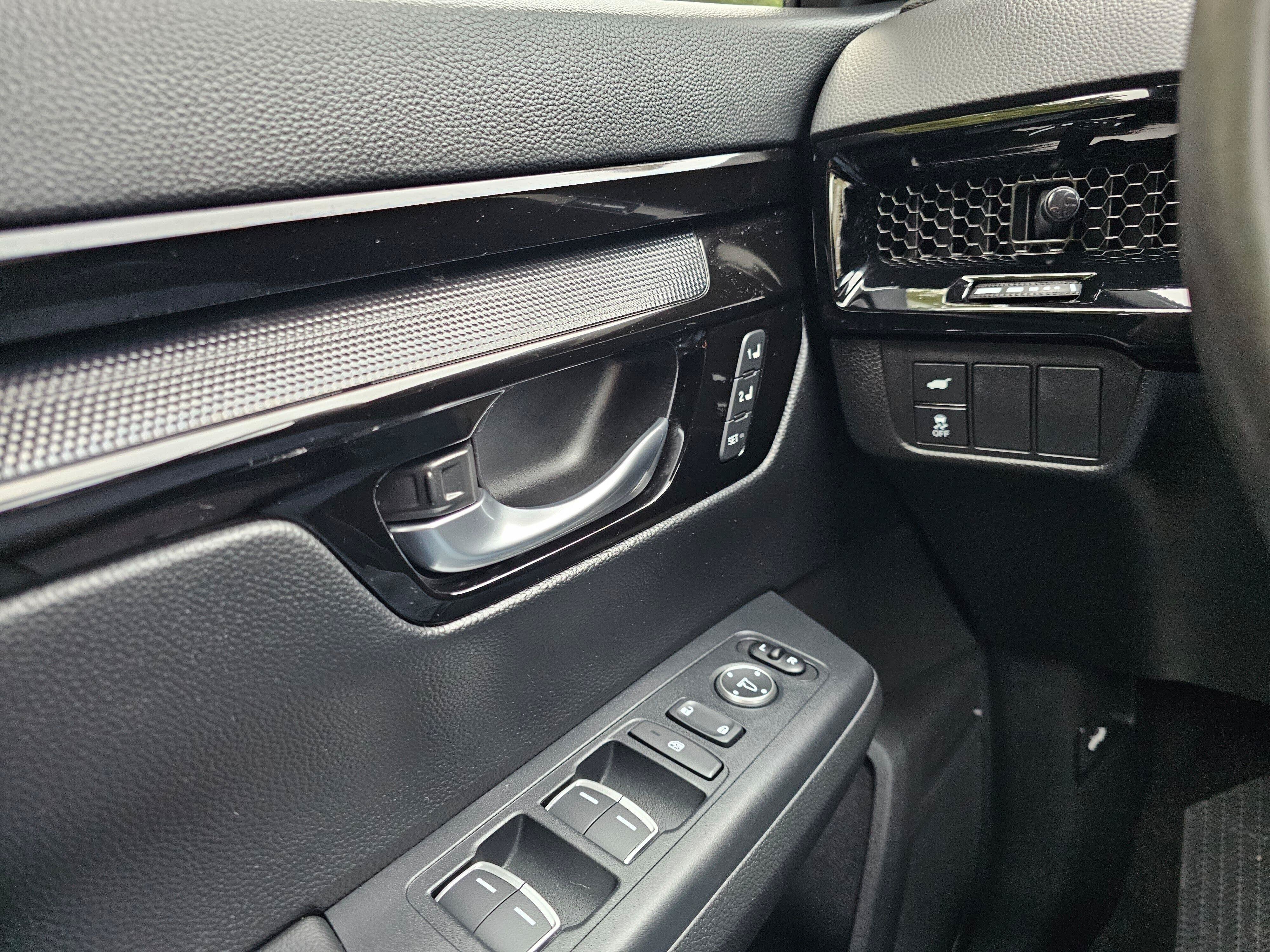 Certified 2024 Honda CR-V Sport Touring image 29