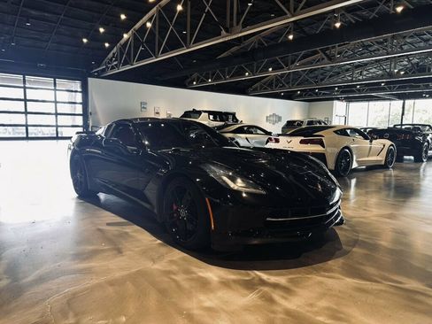 Used 2015 Chevrolet Corvette Stingray Coupe w/ 3LT Preferred Equipment Group RWD image 4