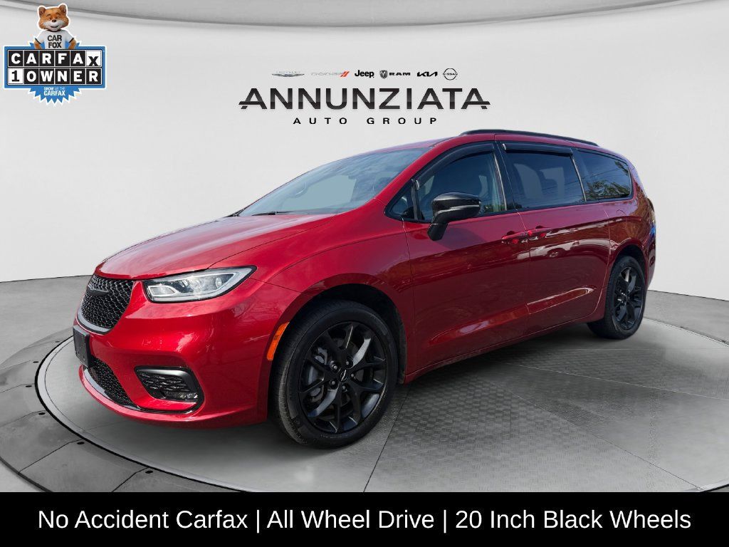 Used 2024 Chrysler Pacifica Touring-L w/ S Appearance Package AWD/4WD image 1