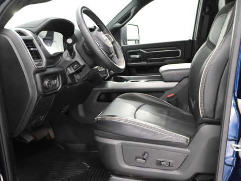 Used 2024 RAM 3500 Laramie w/ Night Edition AWD/4WD image 8