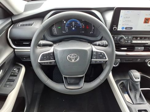 Used 2026 Toyota Grand Highlander AWD Hybrid image 20