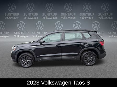 Used 2023 Volkswagen Taos S FWD image 3