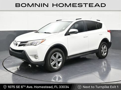 Used 2015 Toyota RAV4 XLE FWD image 1