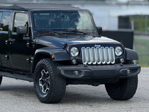 Used 2015 Jeep Wrangler Unlimited Sport w/ Quick Order Package 24S AWD/4WD image 15