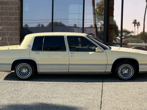 Used 1989 Cadillac De Ville Sedan FWD image 14