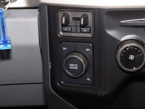 New 2025 Ford F350 XL w/ XL Chrome Package image 17