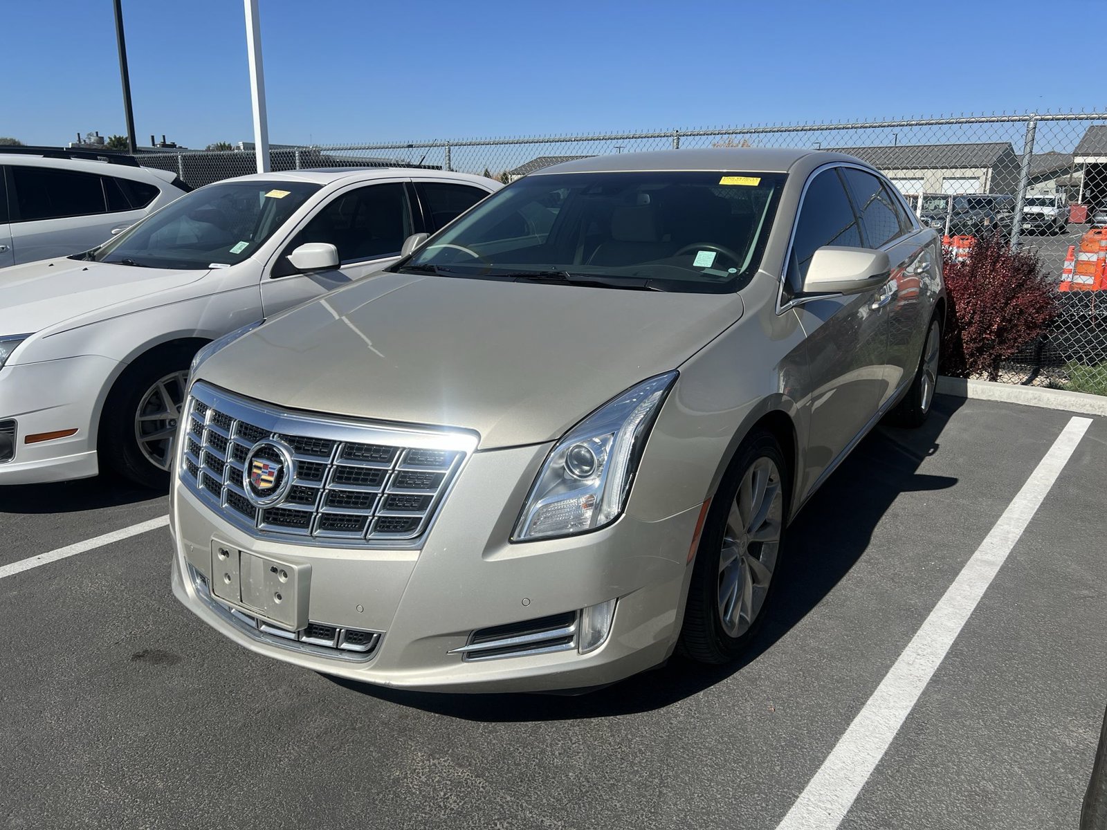 Used 2014 Cadillac XTS Luxury w/ Driver Awareness Package AWD/4WD image 2