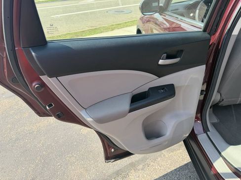 Used 2014 Honda CR-V LX image 14