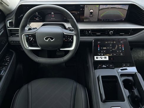 New 2026 INFINITI QX80 Luxe RWD image 10