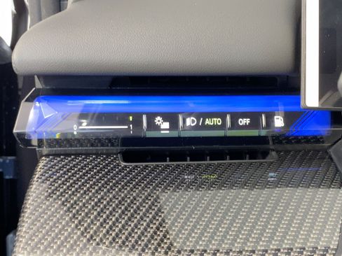 New 2026 BMW M5 image 27