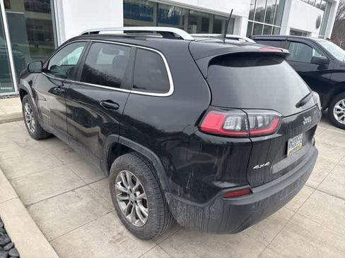 Used 2020 Jeep Cherokee Latitude Plus w/ Comfort/Convenience Group image 8