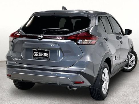 Used 2024 Nissan Kicks S FWD image 2