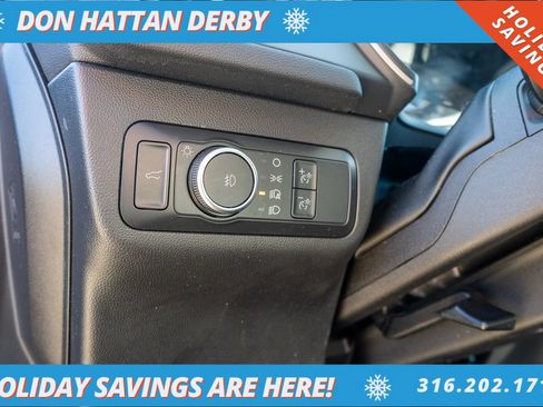 Used 2022 Ford Escape SEL image 18