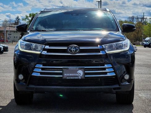 Used 2018 Toyota Highlander Limited AWD/4WD image 5