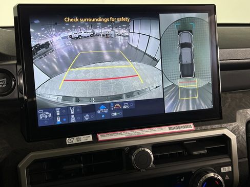 Used 2024 Toyota Tacoma Limited image 19