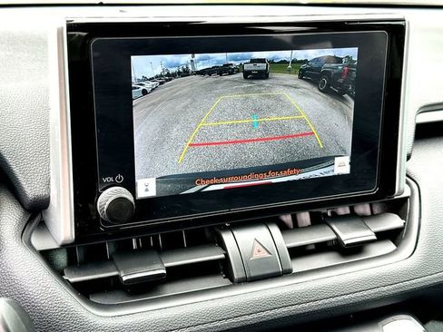 Used 2024 Toyota RAV4 LE FWD image 15