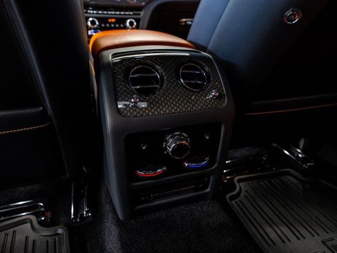 Used 2022 Rolls-Royce Ghost Black Badge image 62