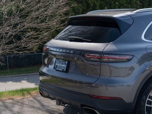 Used 2019 Porsche Cayenne image 13