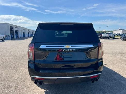 Used 2023 Chevrolet Tahoe High Country AWD/4WD image 5