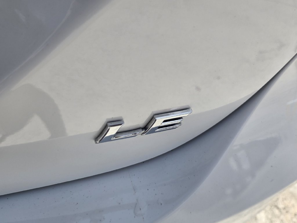 Used 2024 Toyota Camry LE w/ Convenience Package FWD image 14