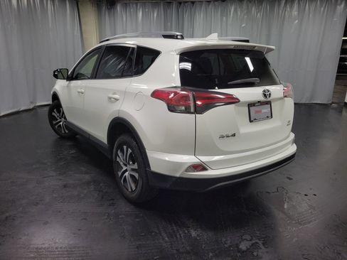 Used 2018 Toyota RAV4 LE w/ All Weather Liner Package AWD/4WD image 6