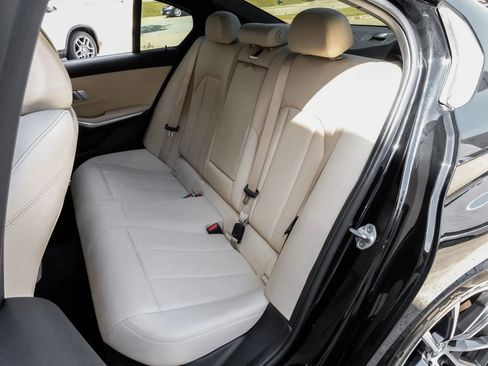 Used 2021 BMW 330i Sedan w/ Convenience Package image 43