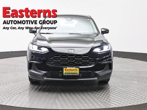 Used 2023 Honda HR-V LX image 2