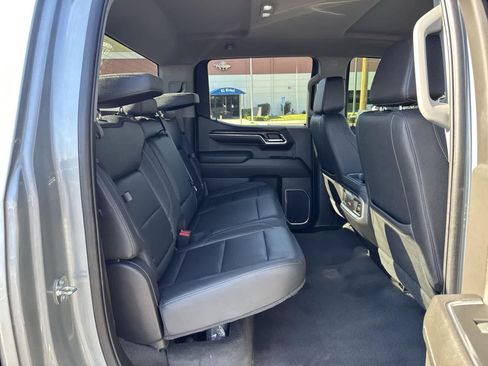 Used 2023 GMC Sierra 1500 SLT w/ SLT Premium Package image 20