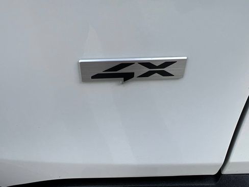 Certified 2025 Kia Seltos EX w/ EX Sunroof Package AWD/4WD image 39
