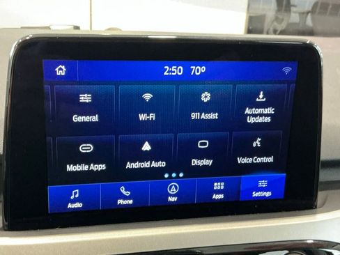 Used 2021 Ford Escape SE w/ Convenience Package FWD image 32