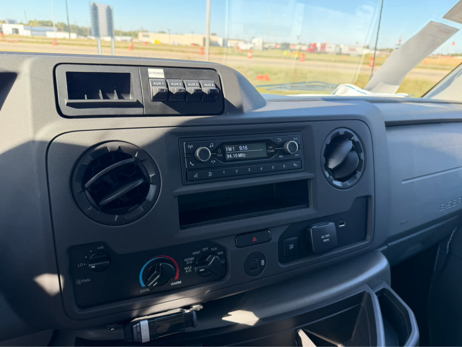New 2027 Ford E-350 and Econoline 350 Super Duty w/ Power Equipment Group RWD image 26