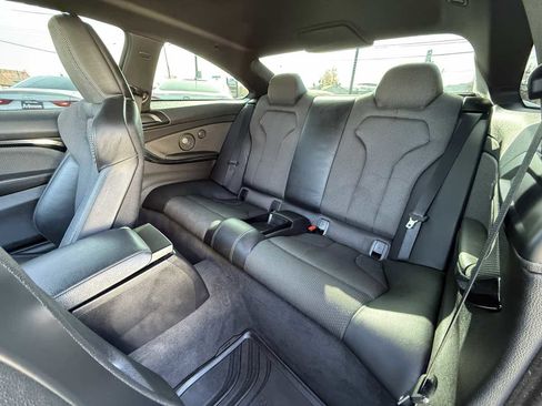 Used 2016 BMW M4 Coupe image 5