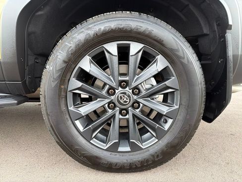 Used 2026 Toyota Land Cruiser w/ Premium Package AWD/4WD image 34