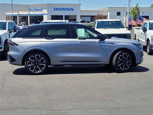 New 2025 Lincoln Aviator Reserve w/ Equipment Group 201A image 3