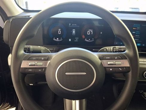 Certified 2025 Hyundai Kona SE FWD image 23
