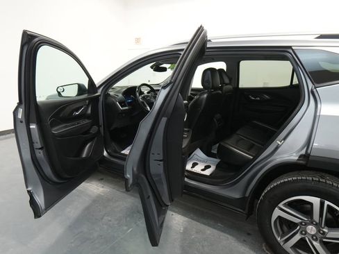 Used 2020 GMC Terrain SLT image 22